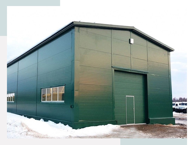 Двускатные ангары в Камне-на-Оби